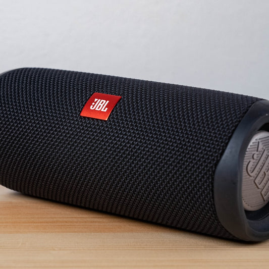 Portable wireless speaker